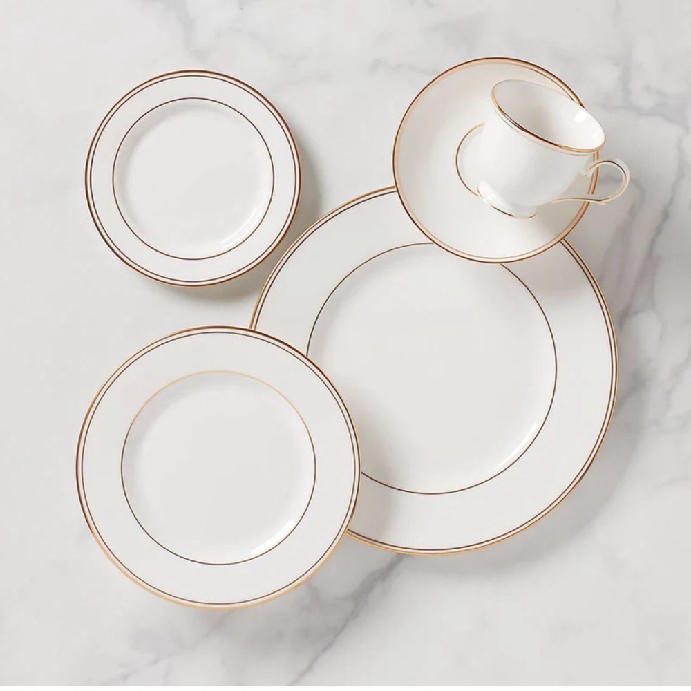 Lenox Federal Gold 5-piece Setting Dinnerware white with Gold Trim NIB